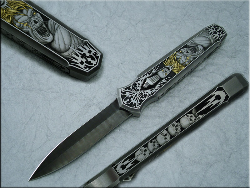 Blue Diamond Damascus Steel Automatic Dual Action OTF Knife